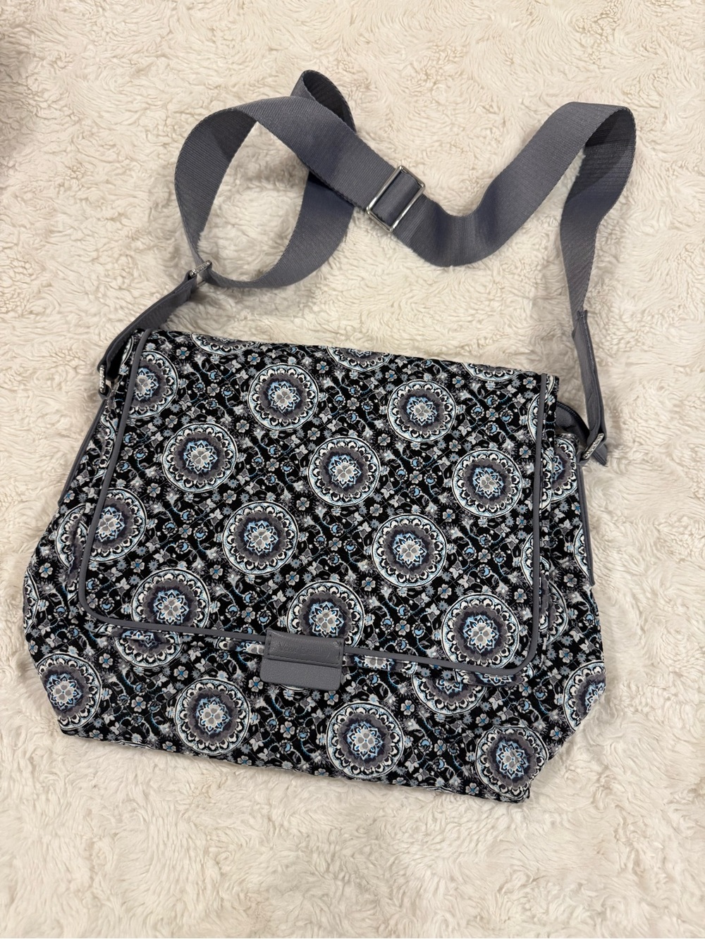 Vera Bradley Quilted Charcoal Medallion Crossbody - Gray/Black